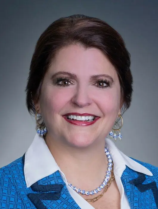 Stephanie Loomis-Price